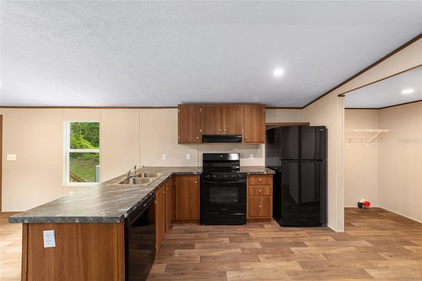 OAKRIDGE - Residential