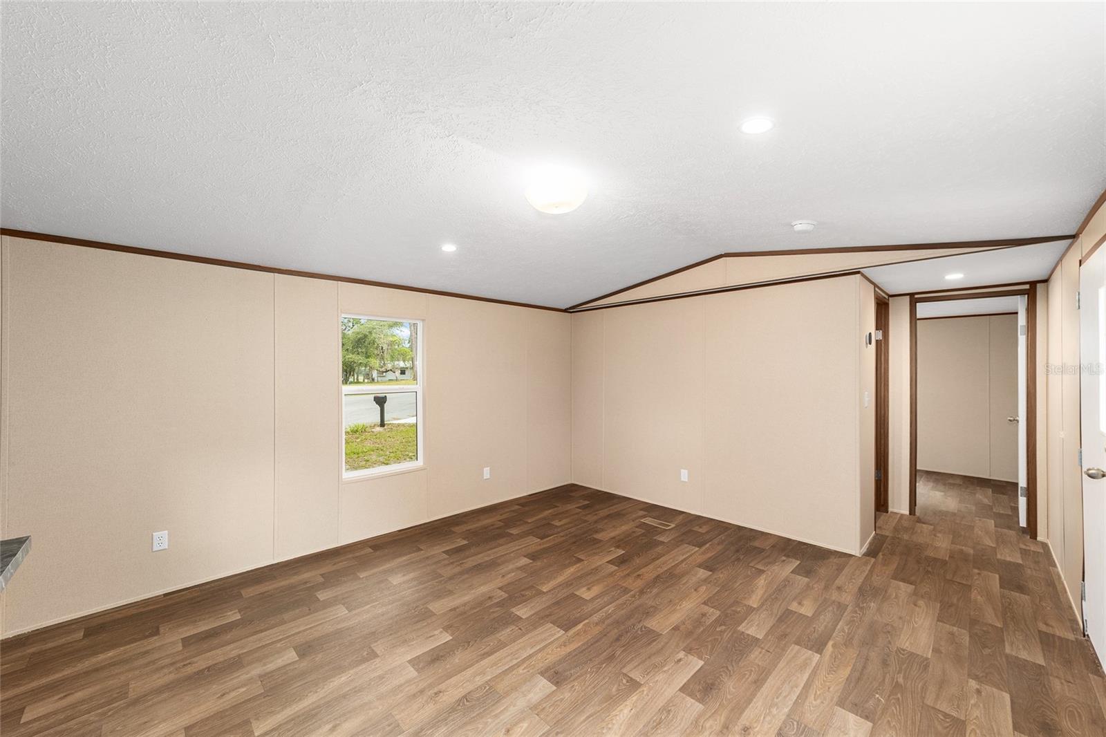 OAKRIDGE - Residential