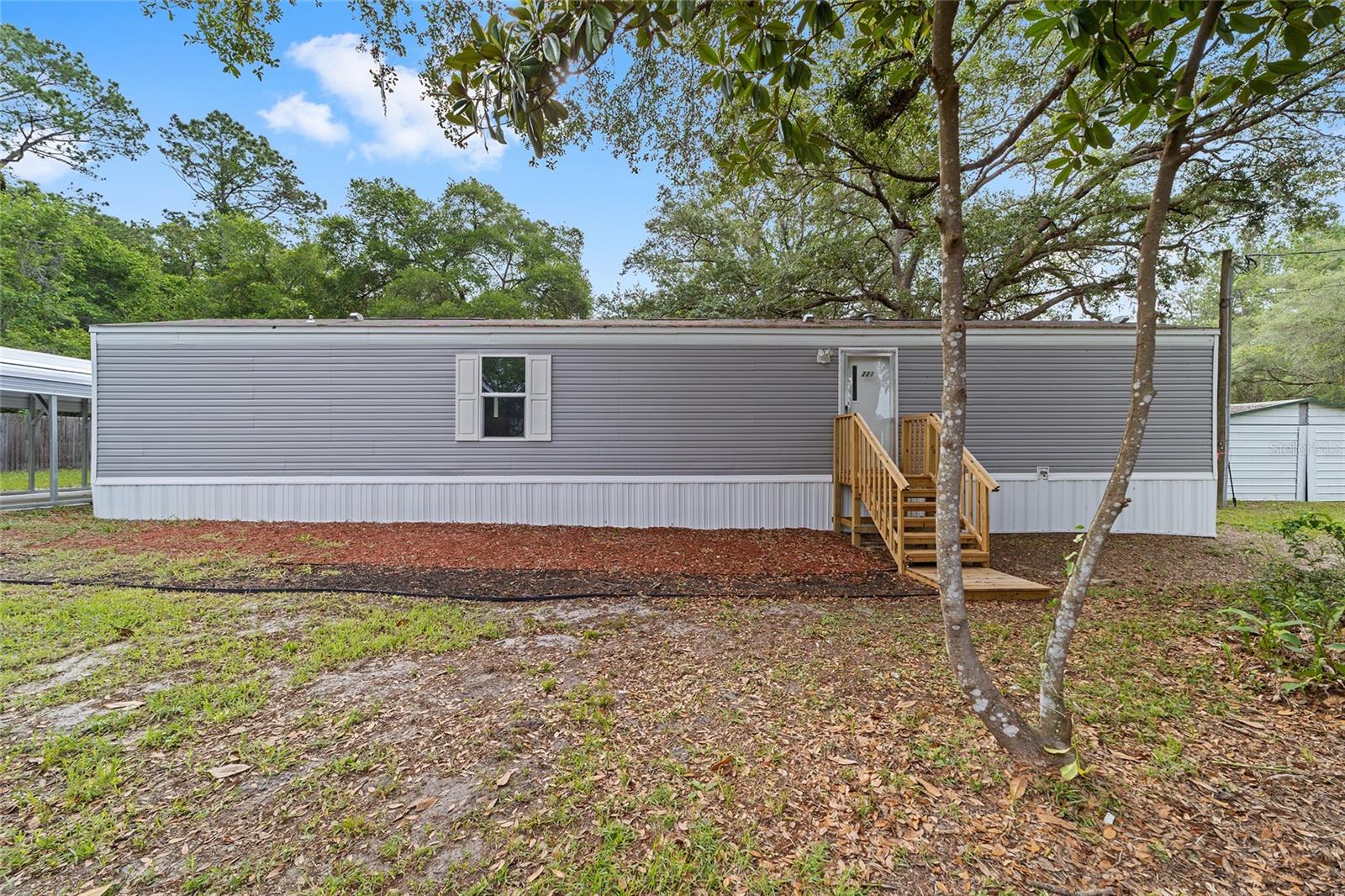 OAKRIDGE - Residential