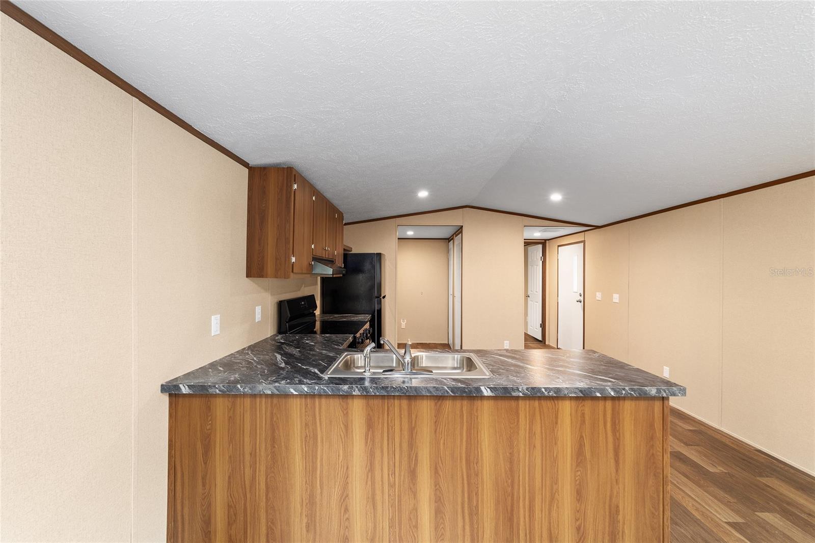 OAKRIDGE - Residential