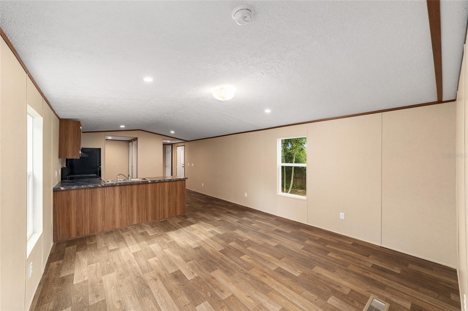 OAKRIDGE - Residential