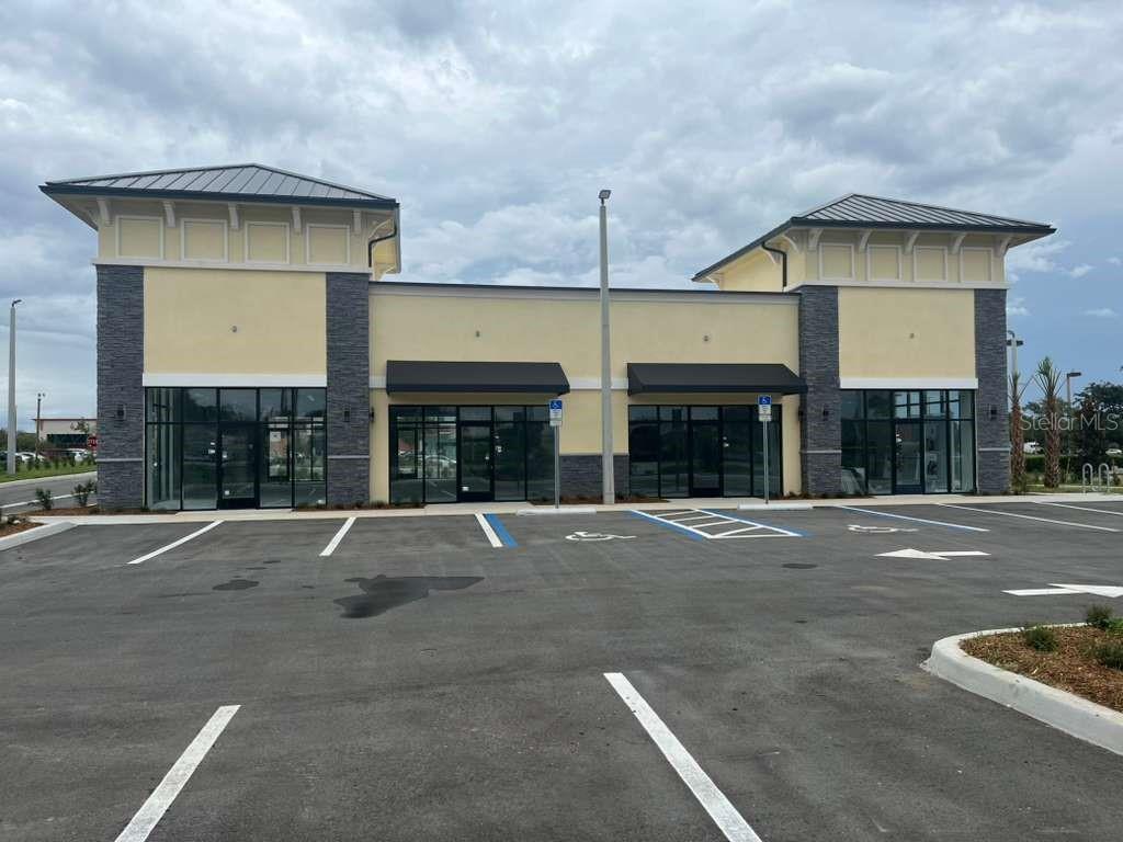 ACREAGE & UNREC - Commercial Lease