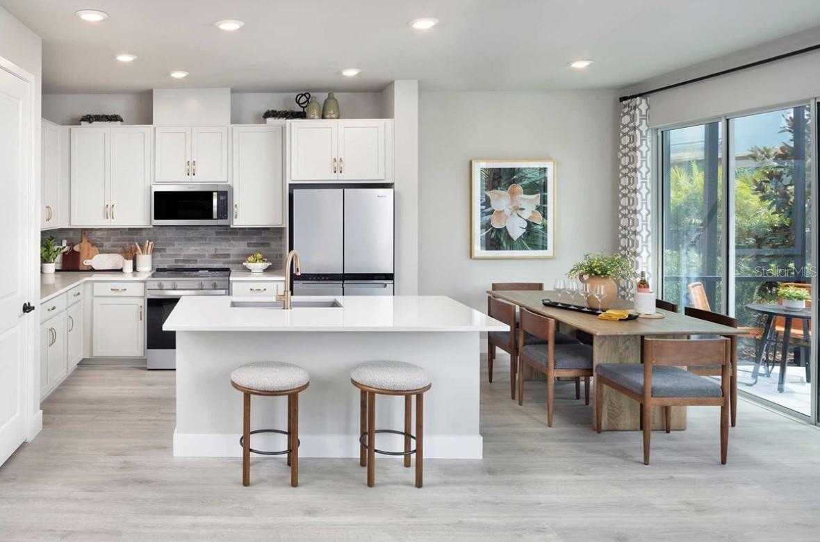 10704 OAK BEND DRIVE
