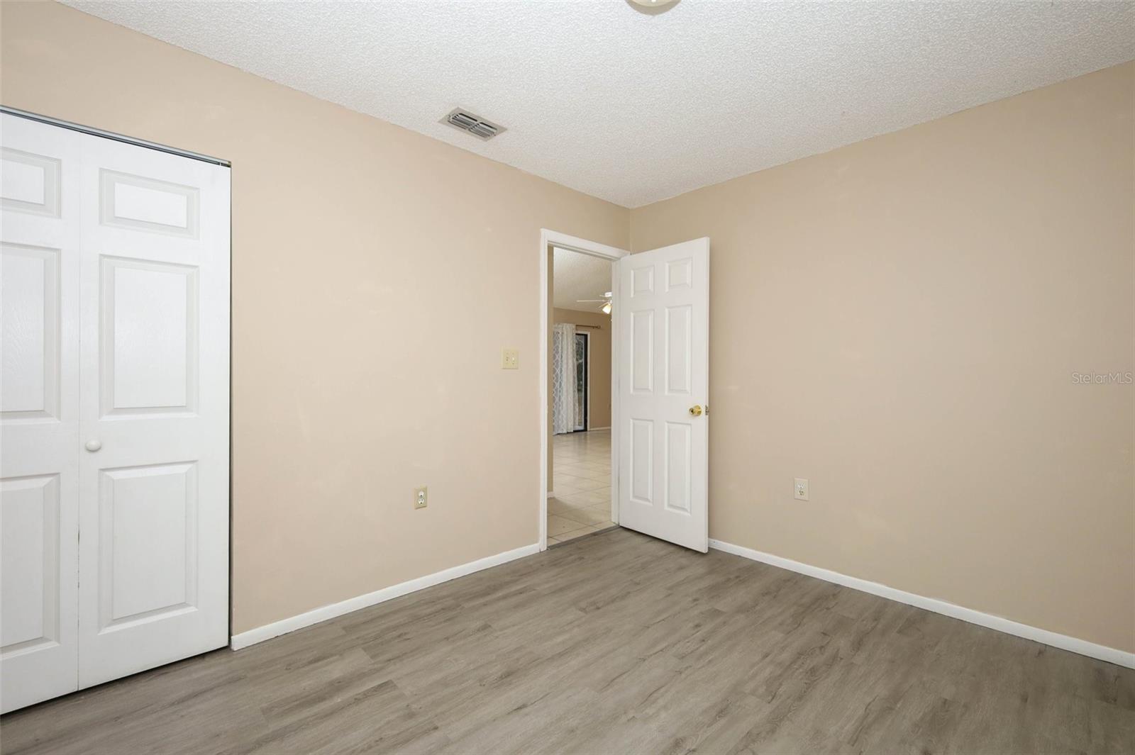 DELTONA LAKES UNIT 32 - Residential