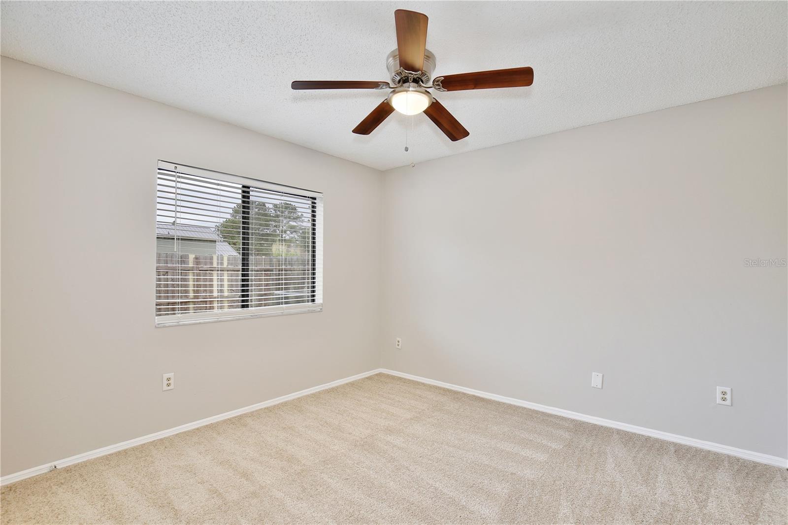 HOLLOWBROOK PH 2 - Residential Lease