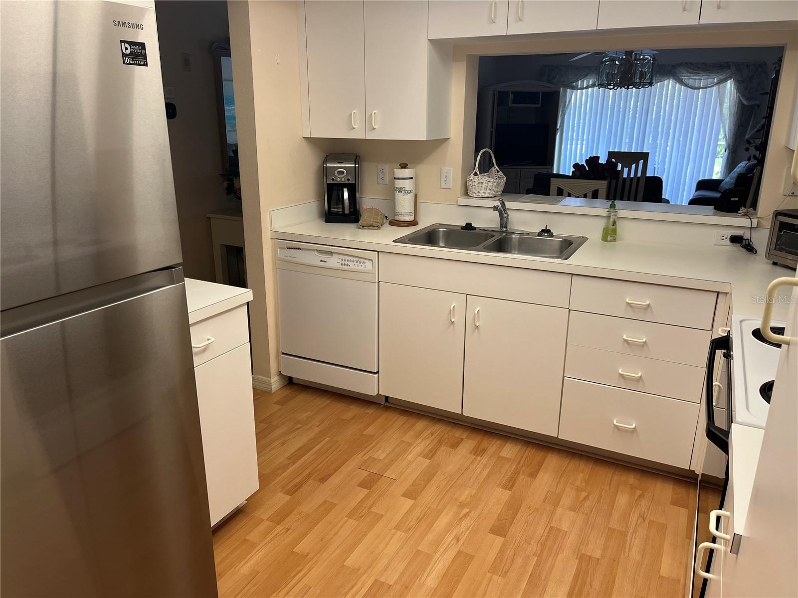 STONEYBROOK CLUBSIDE 3 - Residential Lease