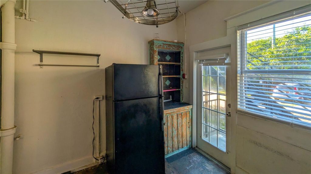 Photo of 610 4th Avenue S, St Petersburg, FL 33701 (MLS # TB8491165)