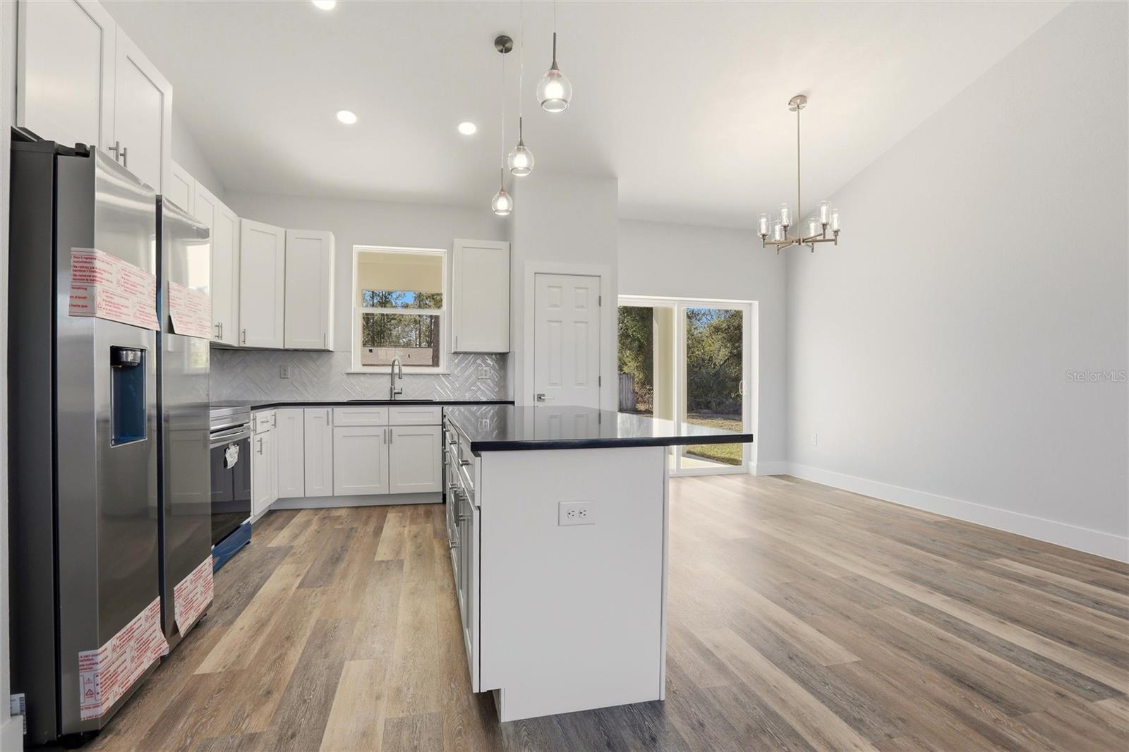 SEBRING COUNTRY ESTATES - Residential