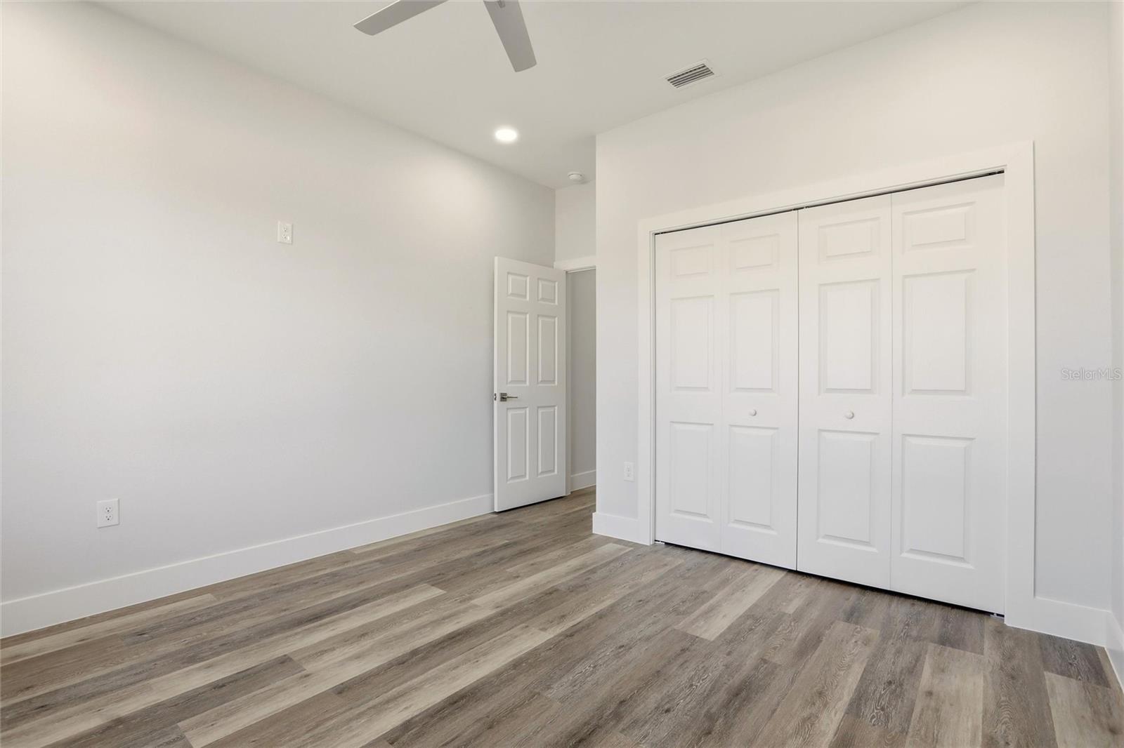 SEBRING COUNTRY ESTATES - Residential