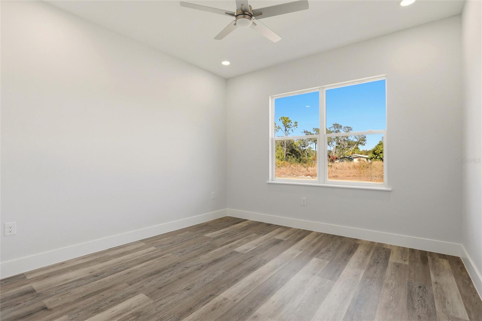 SEBRING COUNTRY ESTATES - Residential