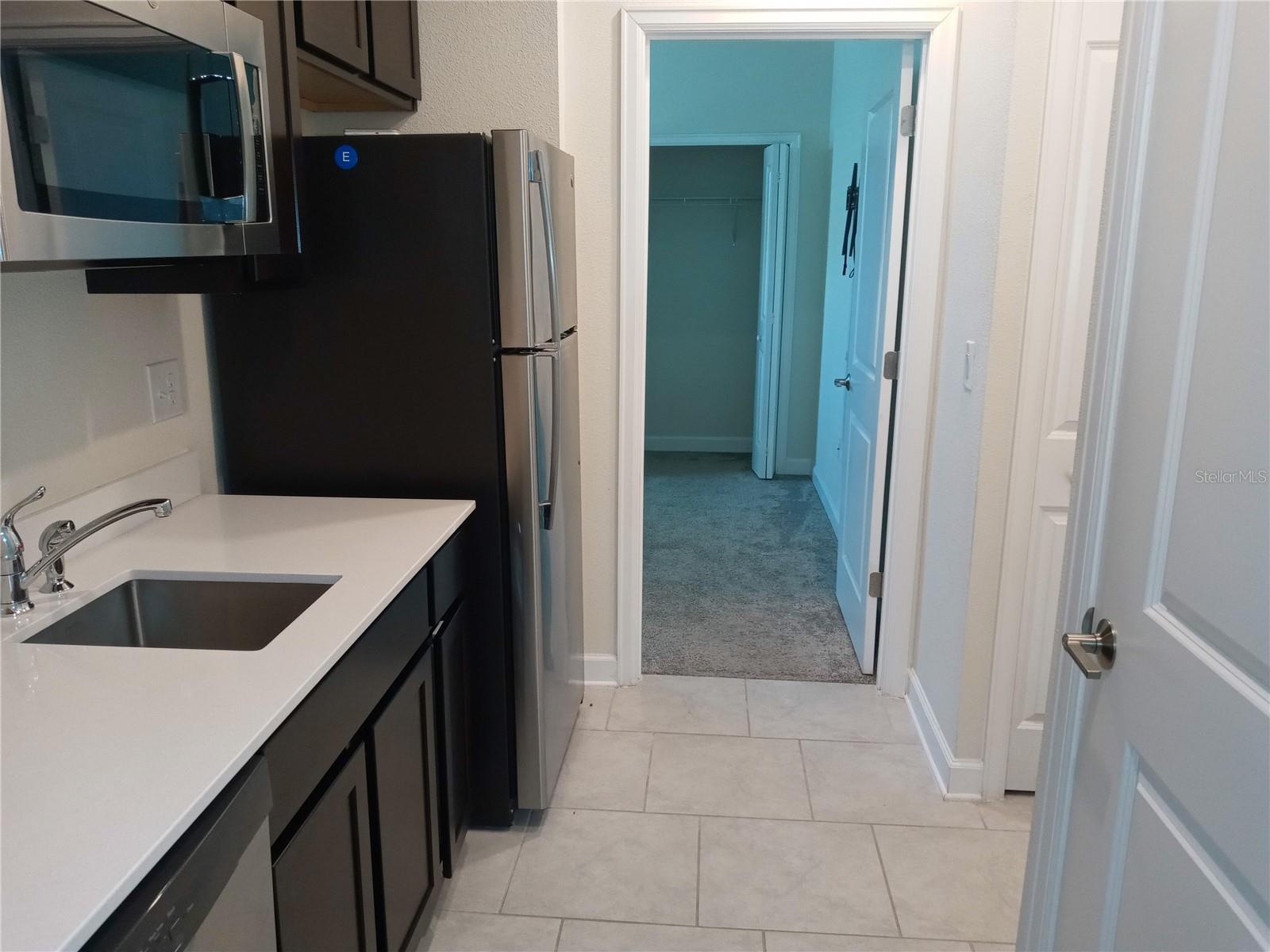 ESTATES/LK HAMMOCK - Residential Lease