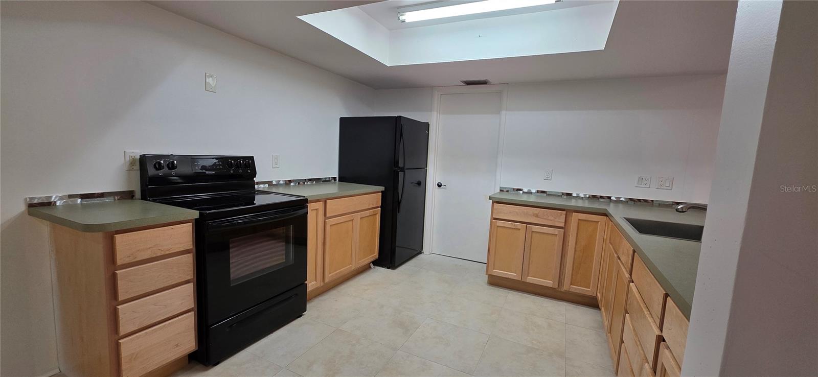 FOREST OF THE UNICORN THE LAKES - Residential