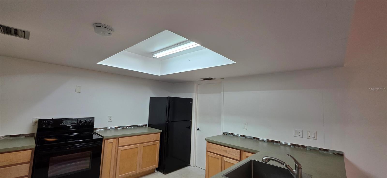 FOREST OF THE UNICORN THE LAKES - Residential