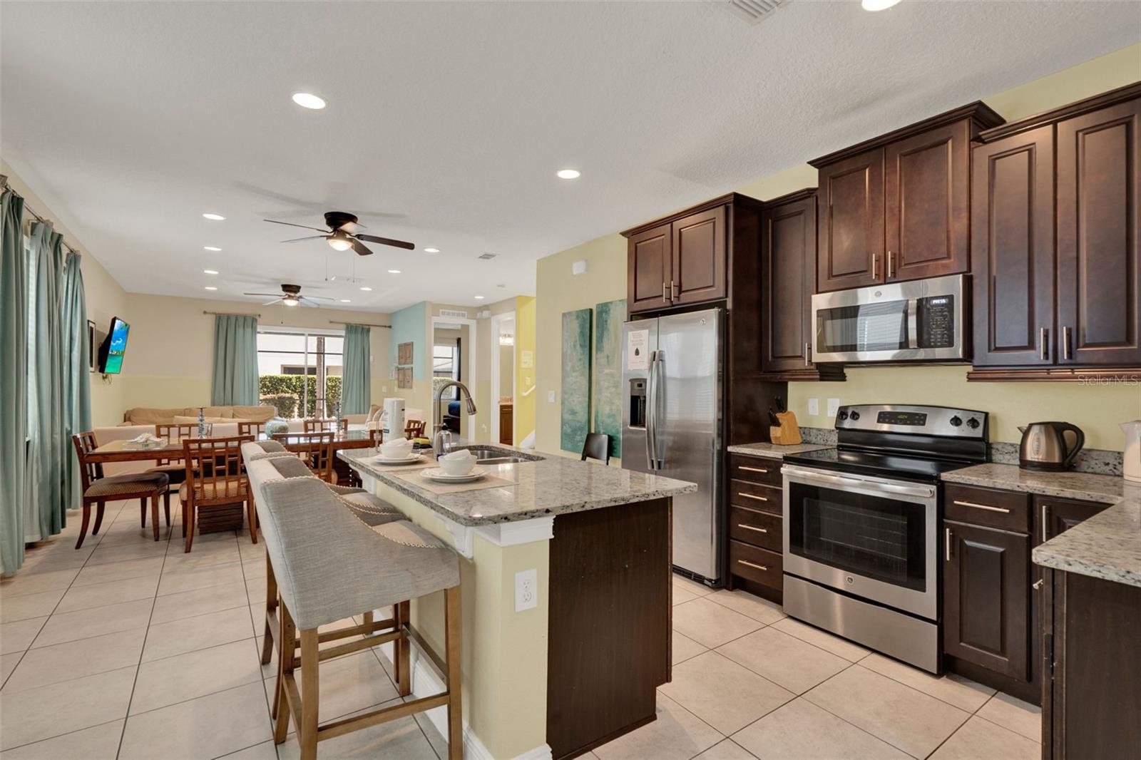 7613 BROOKHURST LANE