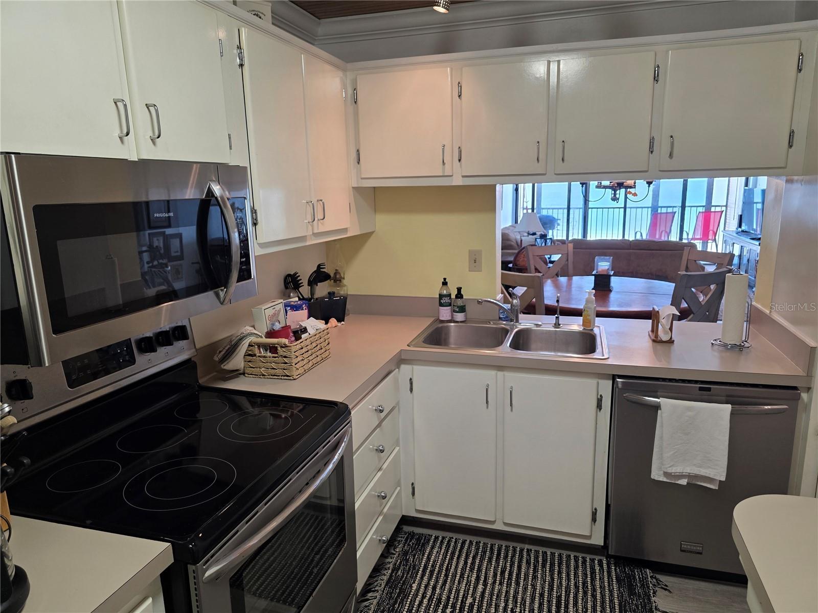 GULF MARINER THE CONDO - Residential Lease