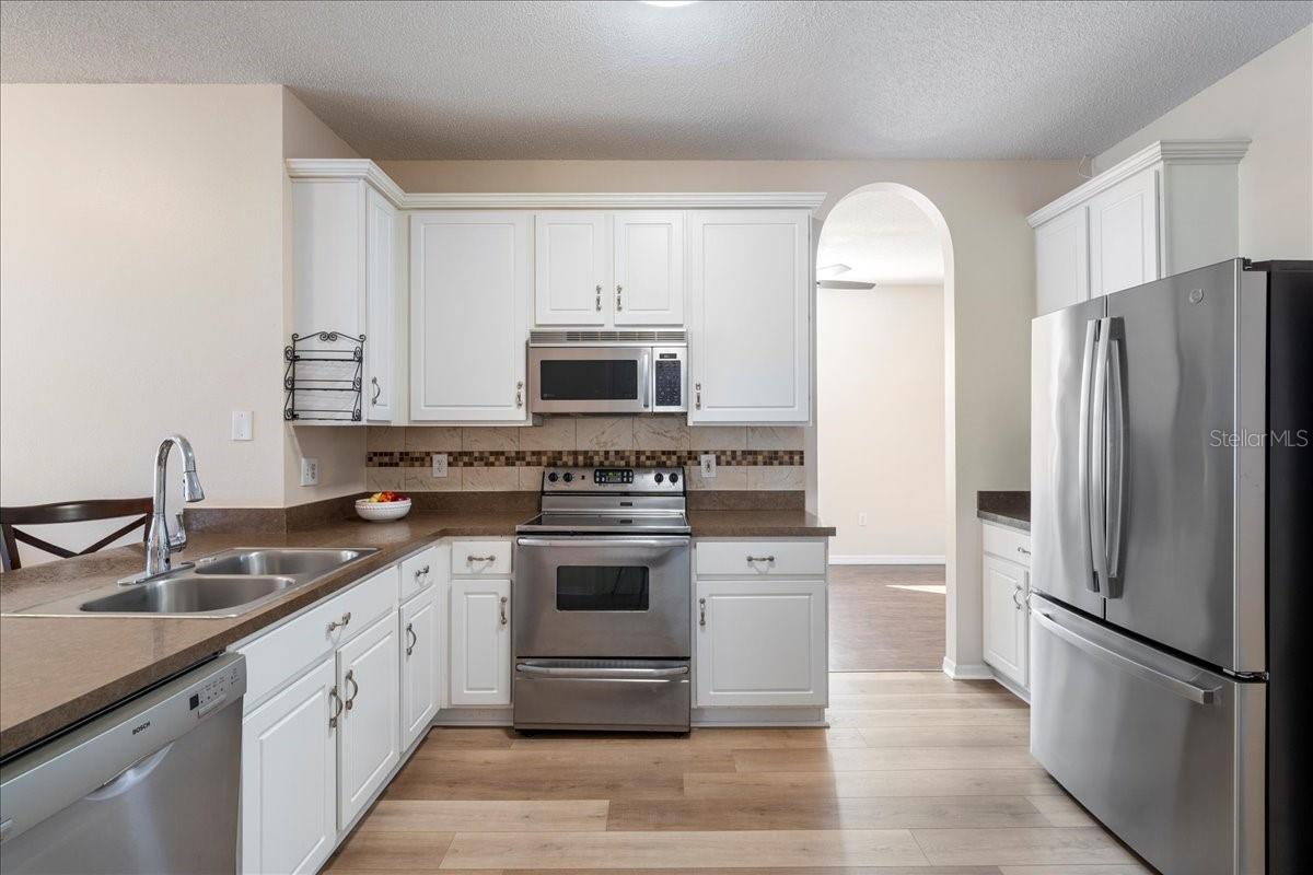 BRENTWOOD HILLS TR A UNIT 2 - Residential