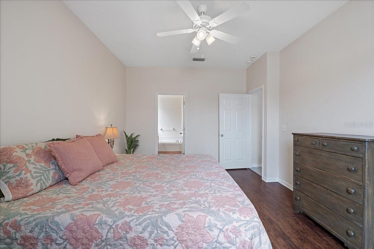 BRENTWOOD HILLS TR A UNIT 2 - Residential