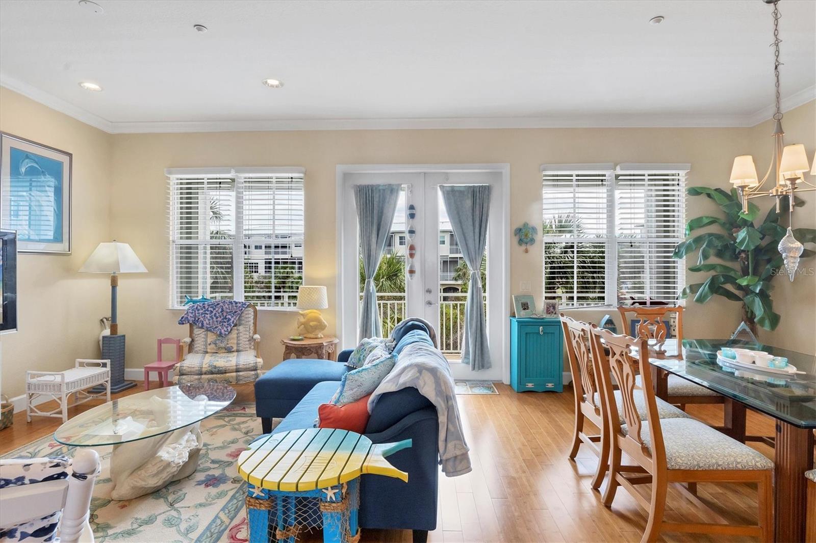 LANDINGS/CORAL CRK - Residential