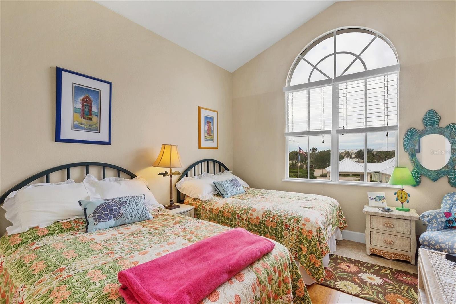 LANDINGS/CORAL CRK - Residential