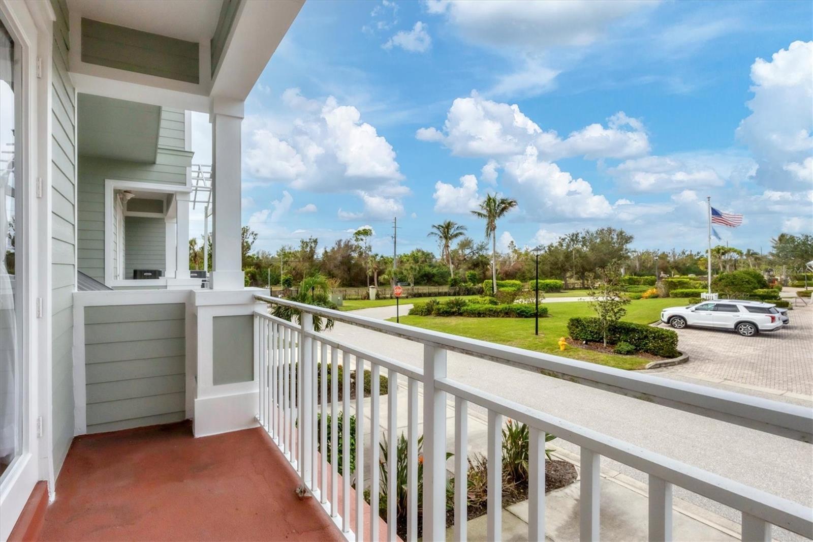 LANDINGS/CORAL CRK - Residential