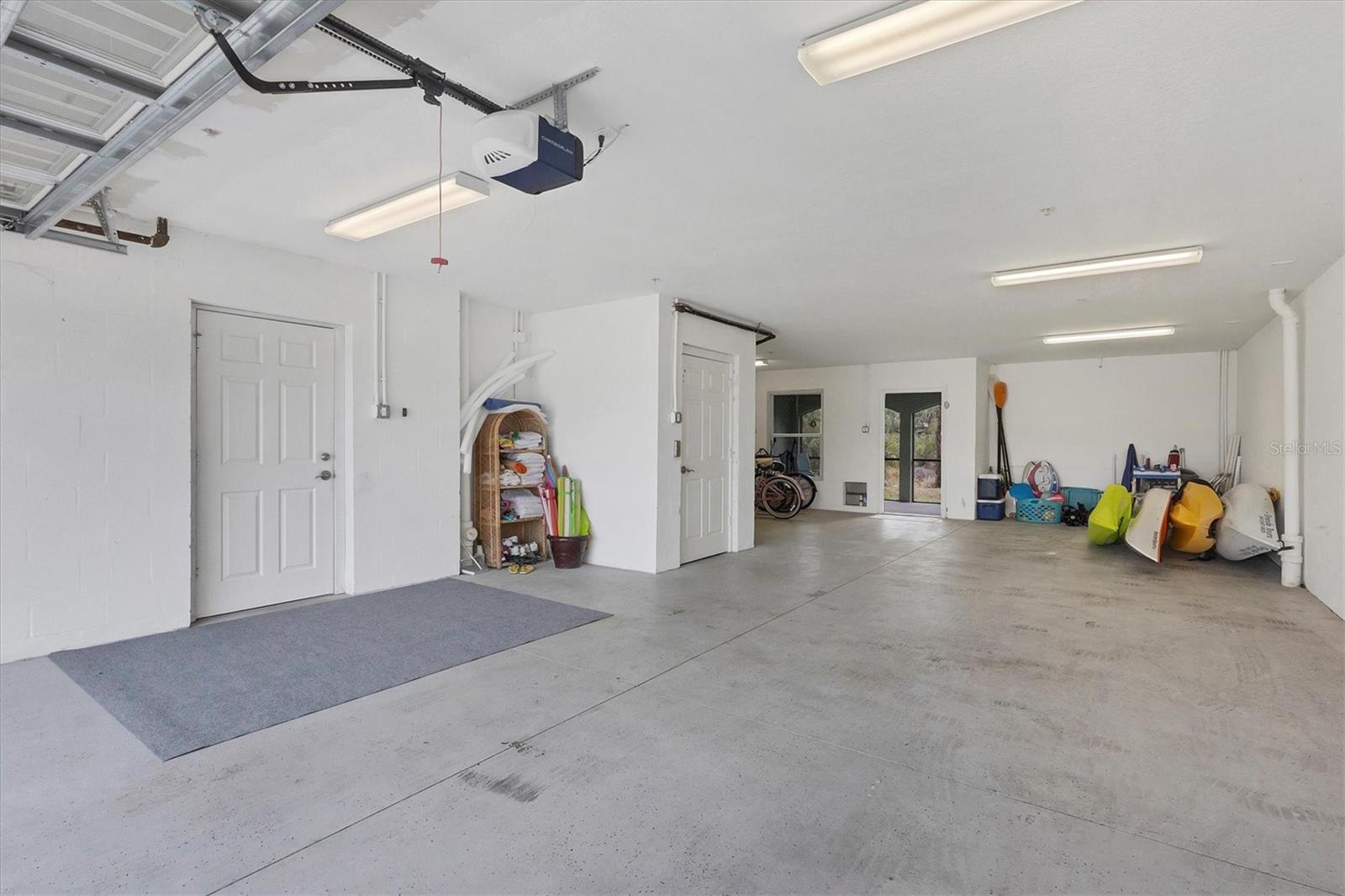 LANDINGS/CORAL CRK - Residential