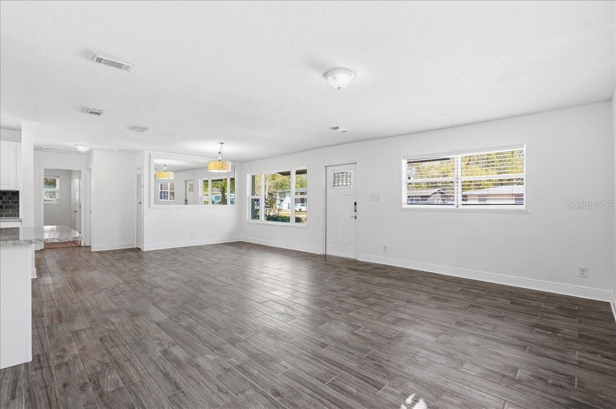 GANDY GARDENS 4 - Residential