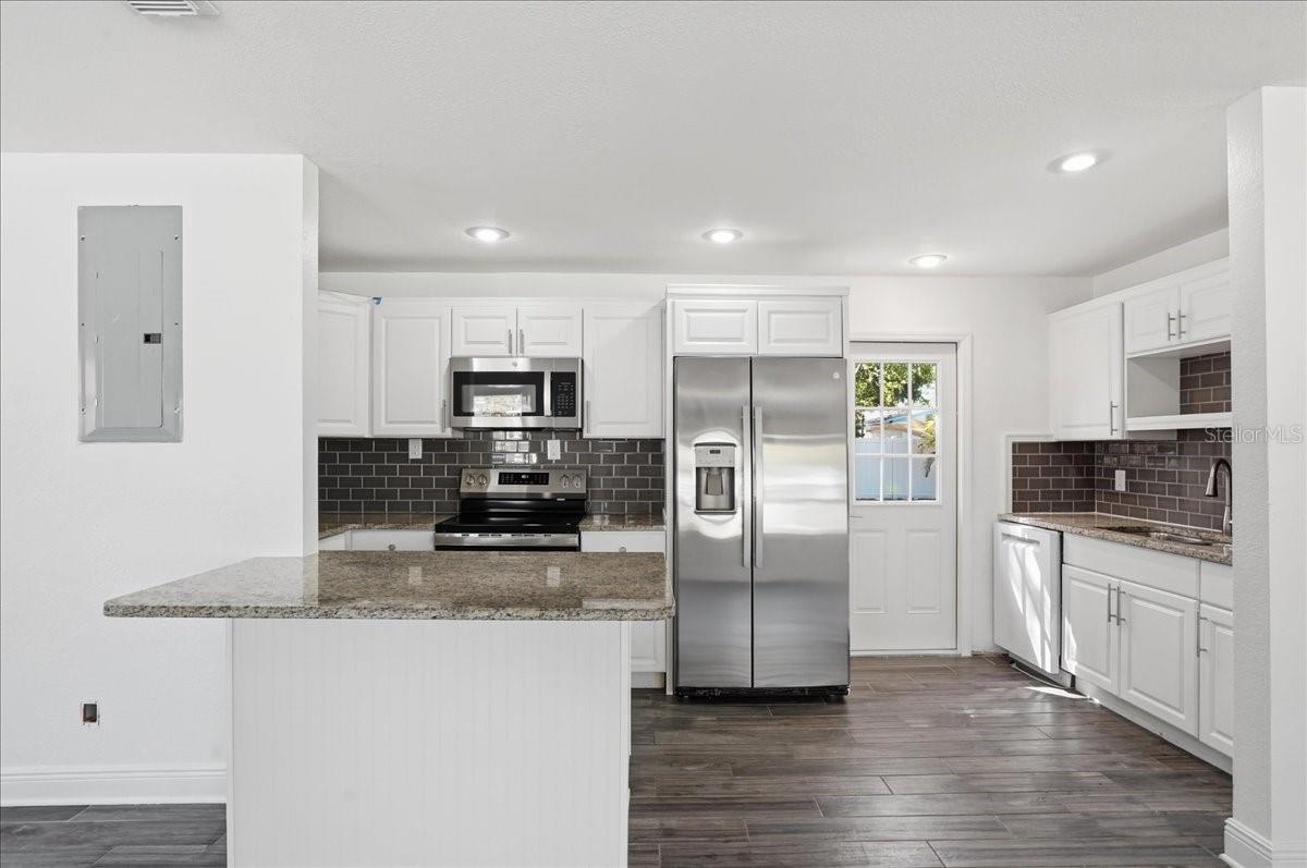 GANDY GARDENS 4 - Residential