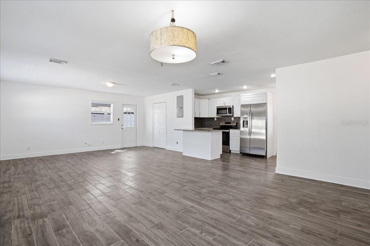 GANDY GARDENS 4 - Residential