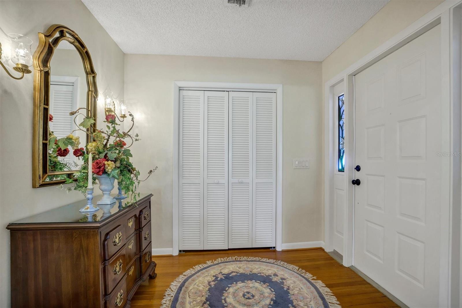 COUNTRY CLUB VILLAGE CONDO - Residential