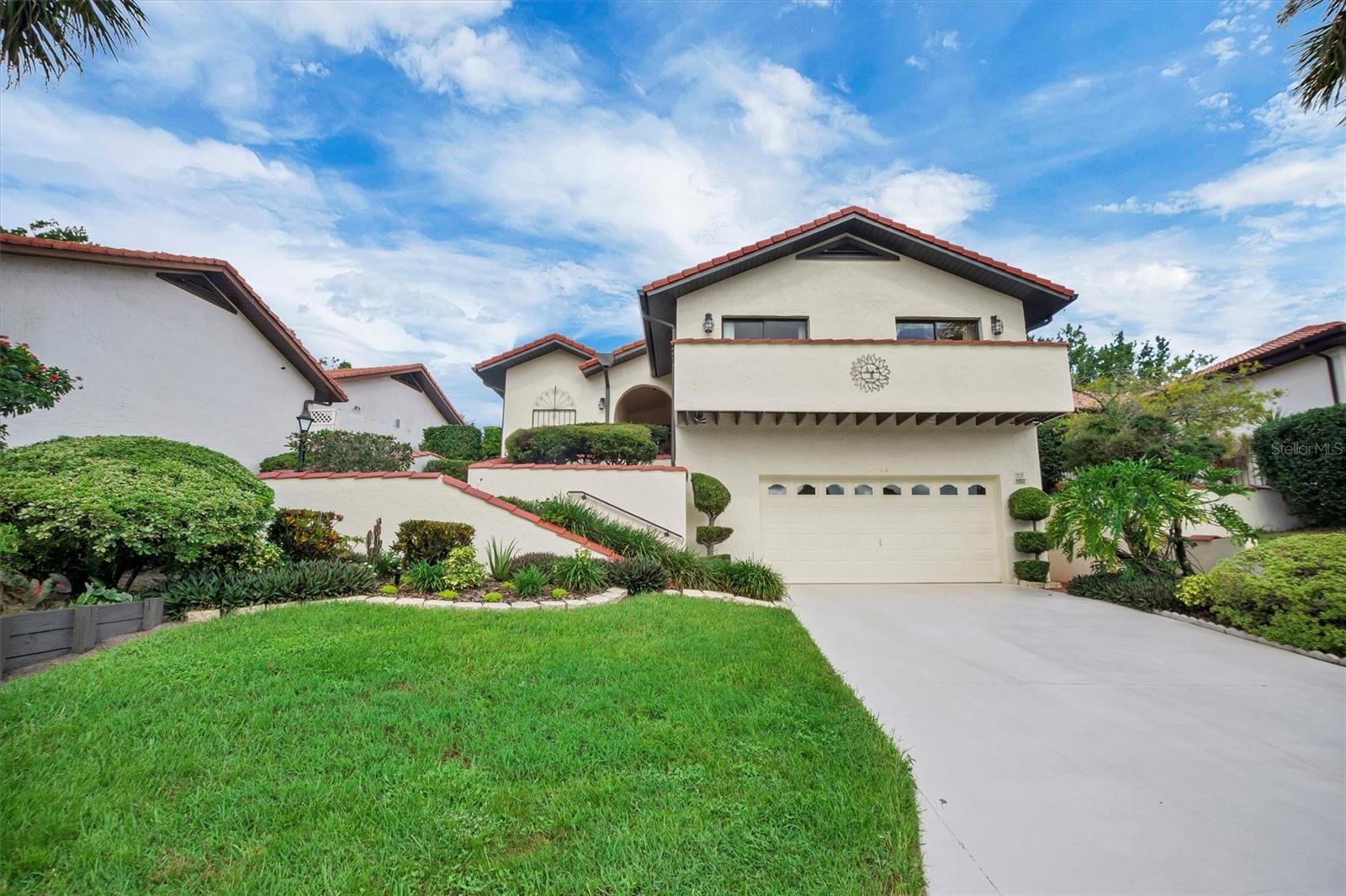 COUNTRY CLUB VILLAGE CONDO - Residential