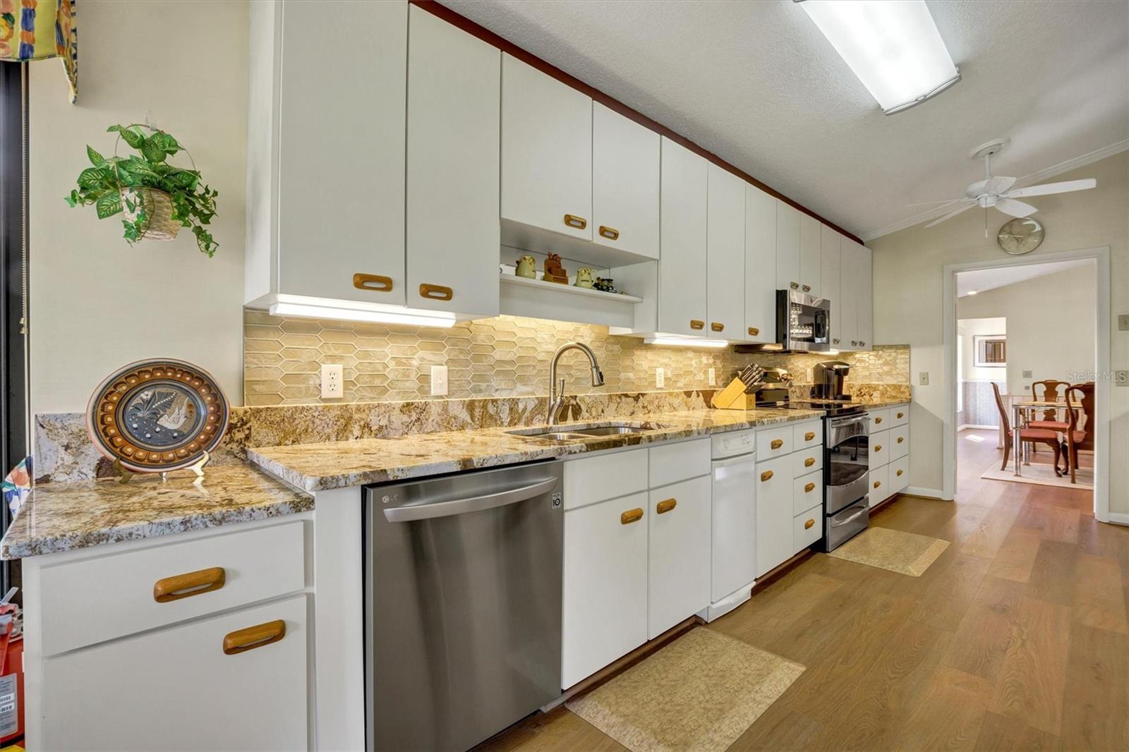 COUNTRY CLUB VILLAGE CONDO - Residential