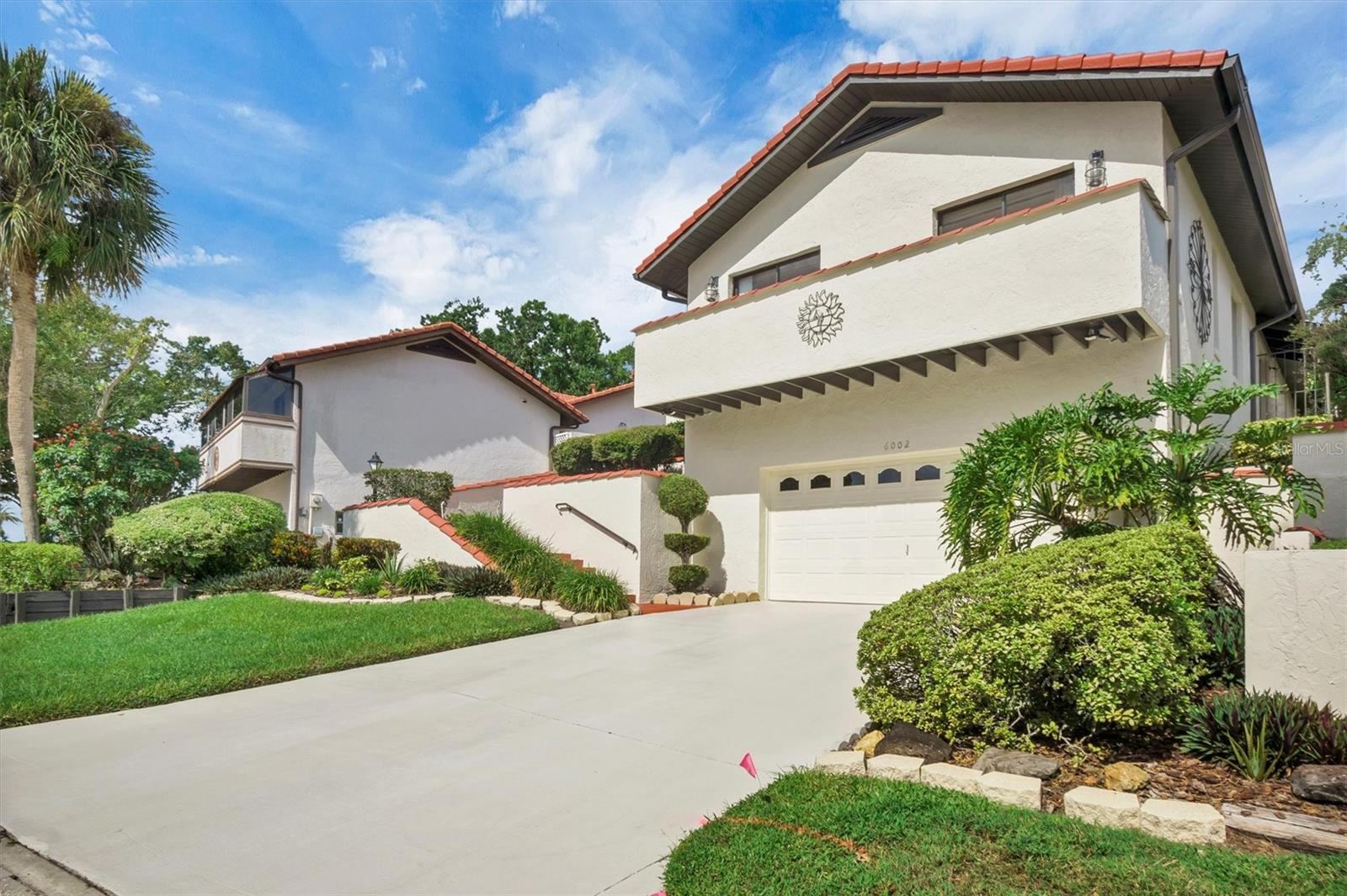 COUNTRY CLUB VILLAGE CONDO - Residential
