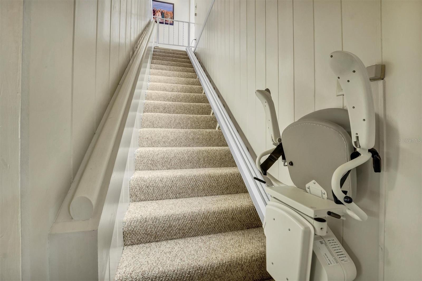 COUNTRY CLUB VILLAGE CONDO - Residential