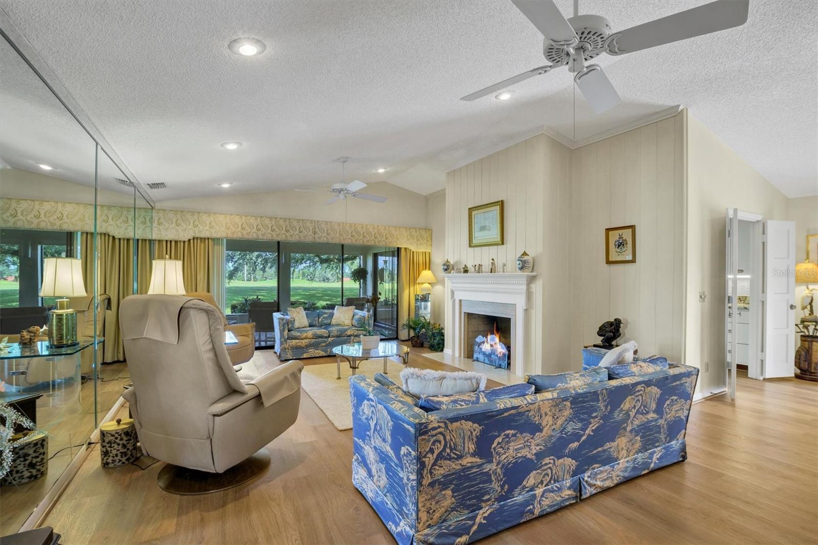 COUNTRY CLUB VILLAGE CONDO - Residential