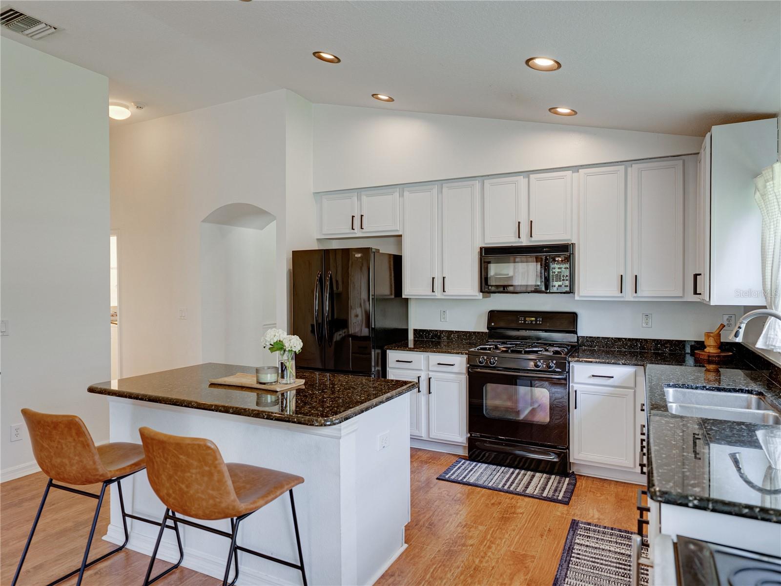FISHHAWK RANCH PH 2 PRCL - Residential