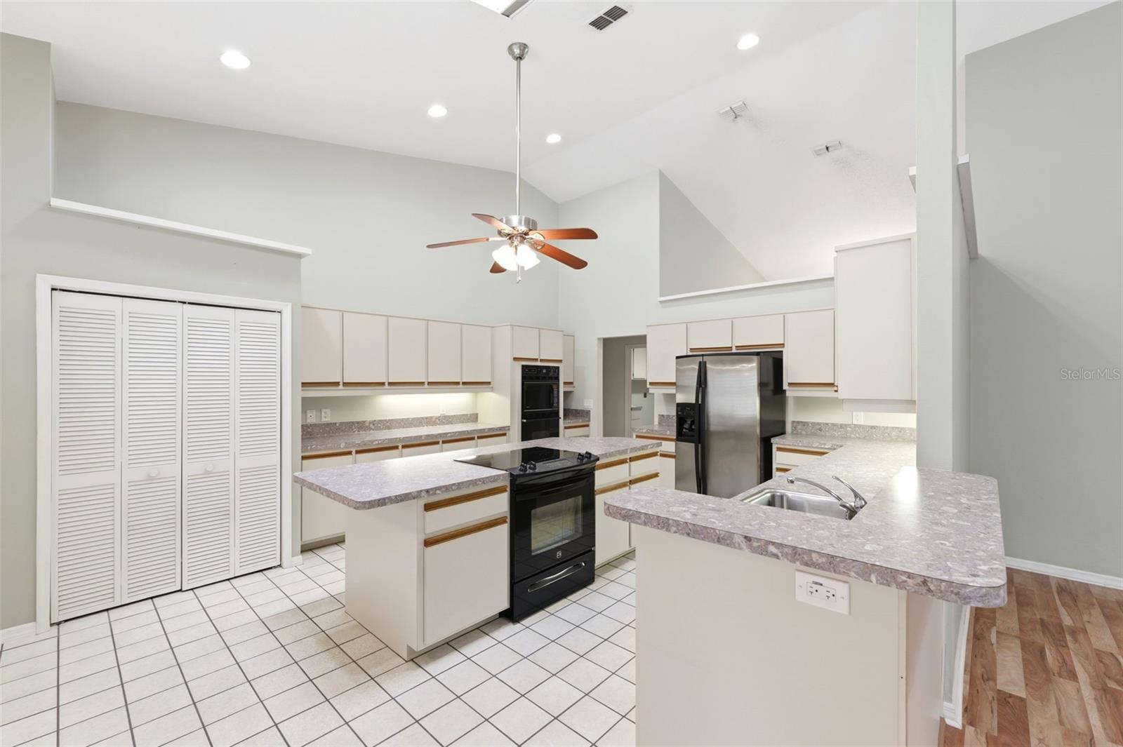 HIGHLANDS UNREC - Residential