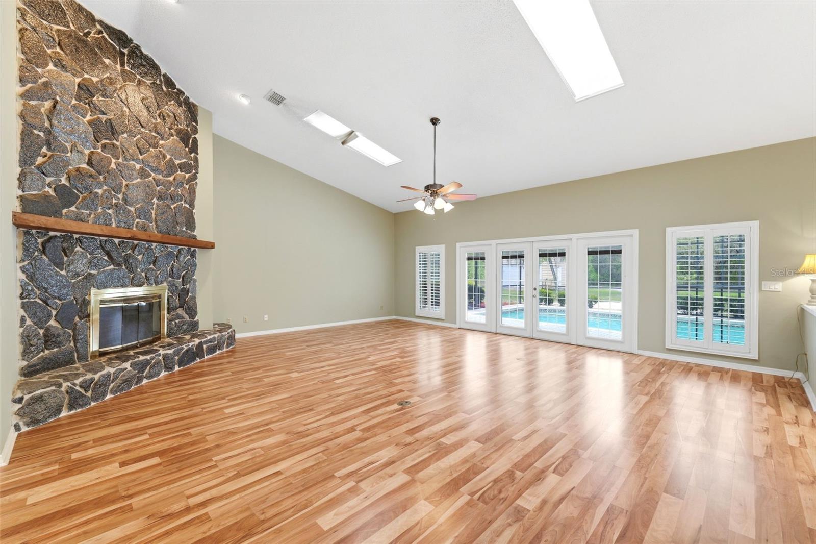 HIGHLANDS UNREC - Residential