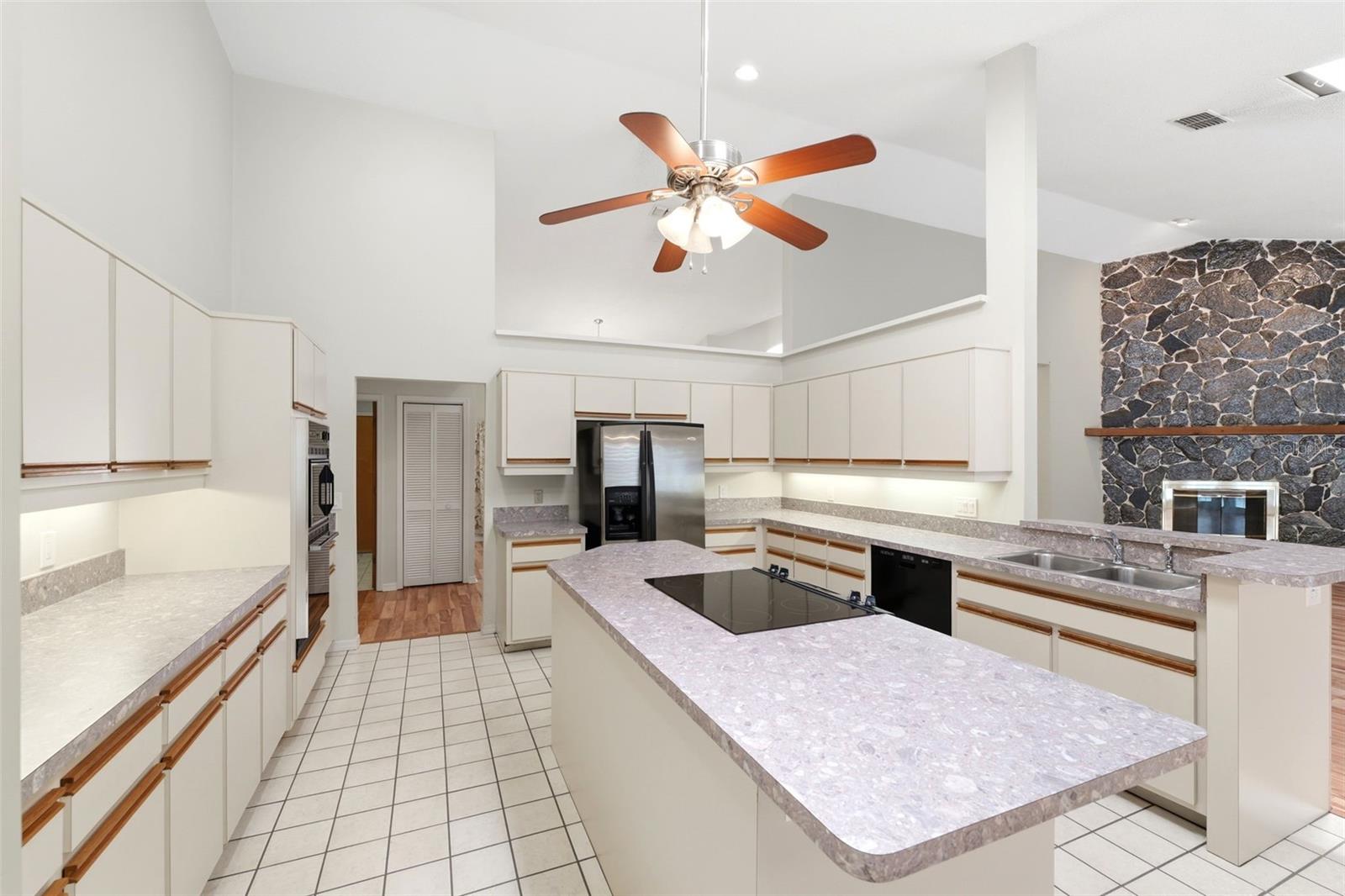 HIGHLANDS UNREC - Residential