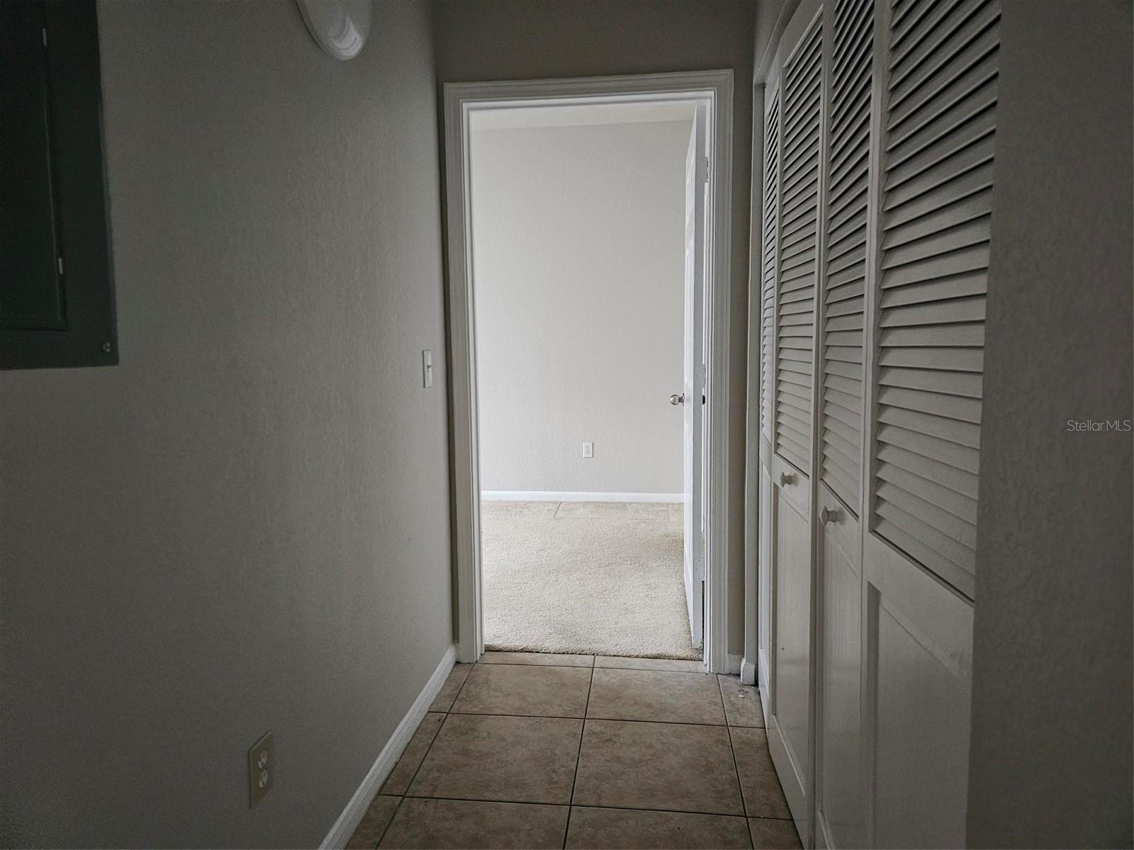 CENTRAL PK/LEE VISTA - Residential