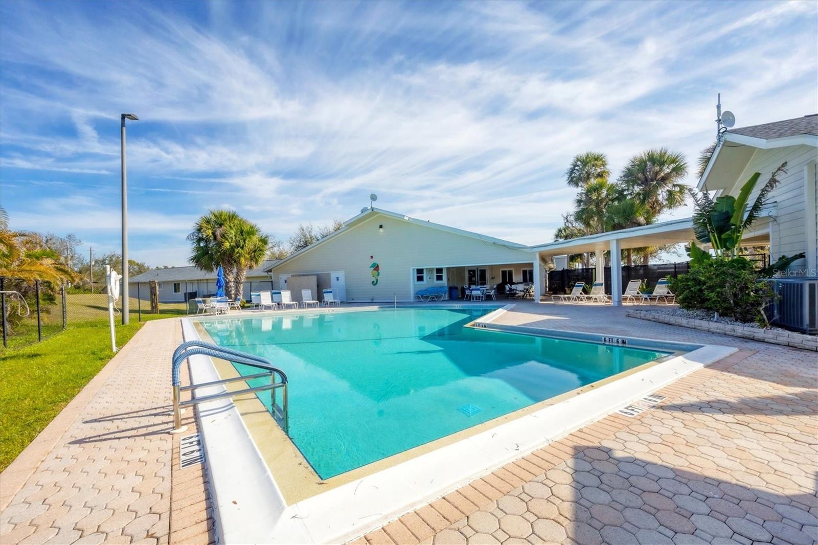 VILLAGE HOLIDAY LAKE - Residential