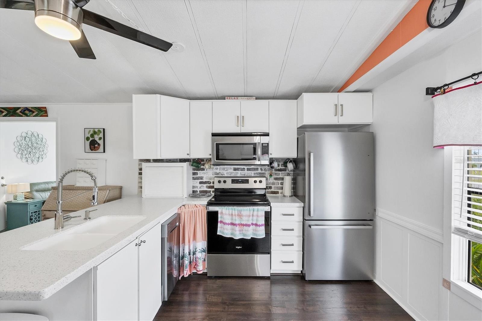 VILLAGE HOLIDAY LAKE - Residential