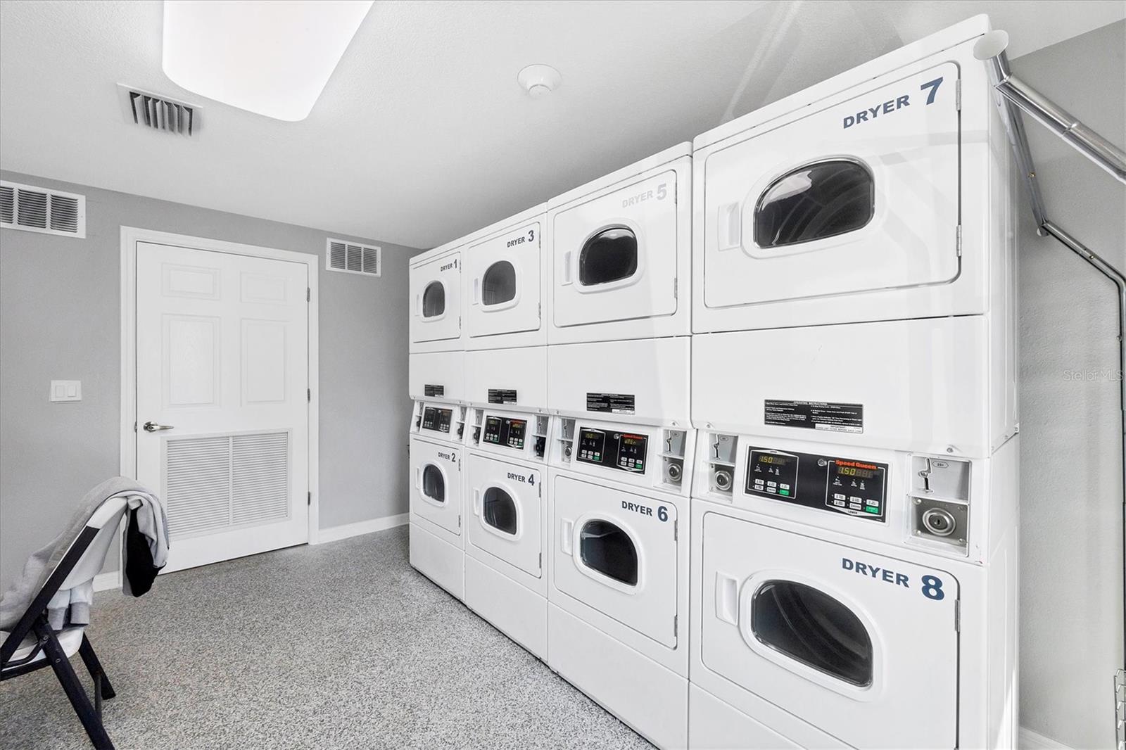 VILLAGE HOLIDAY LAKE - Residential