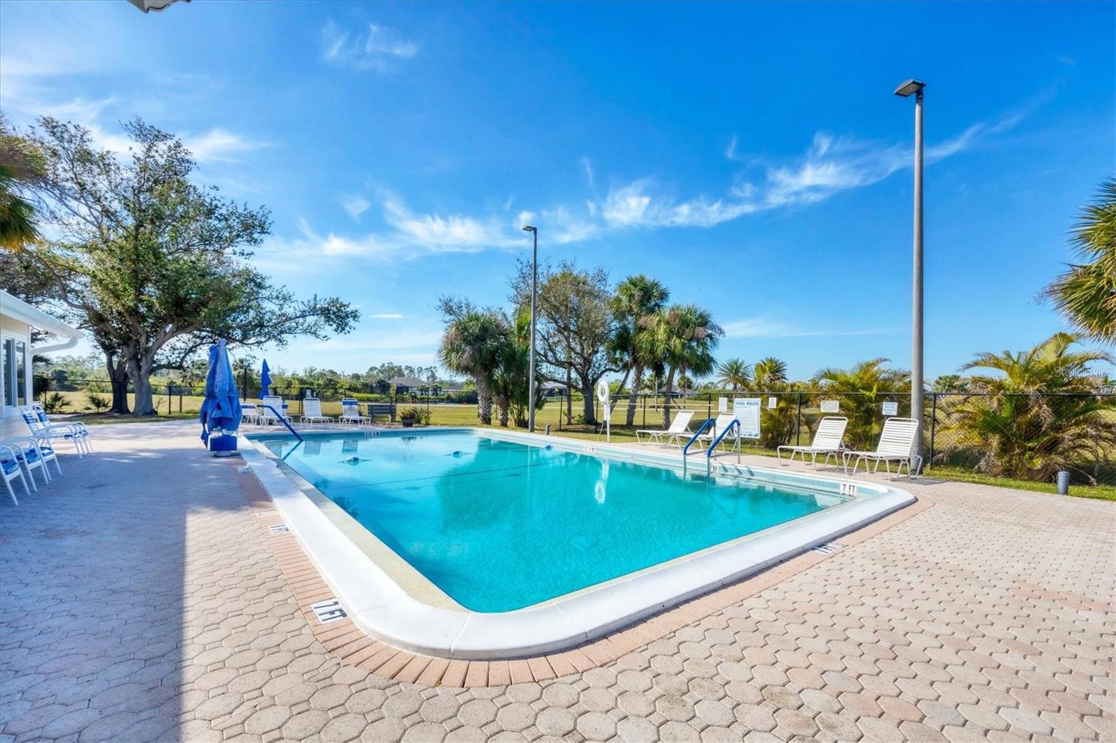 VILLAGE HOLIDAY LAKE - Residential