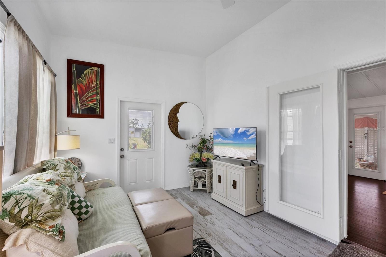 VILLAGE HOLIDAY LAKE - Residential