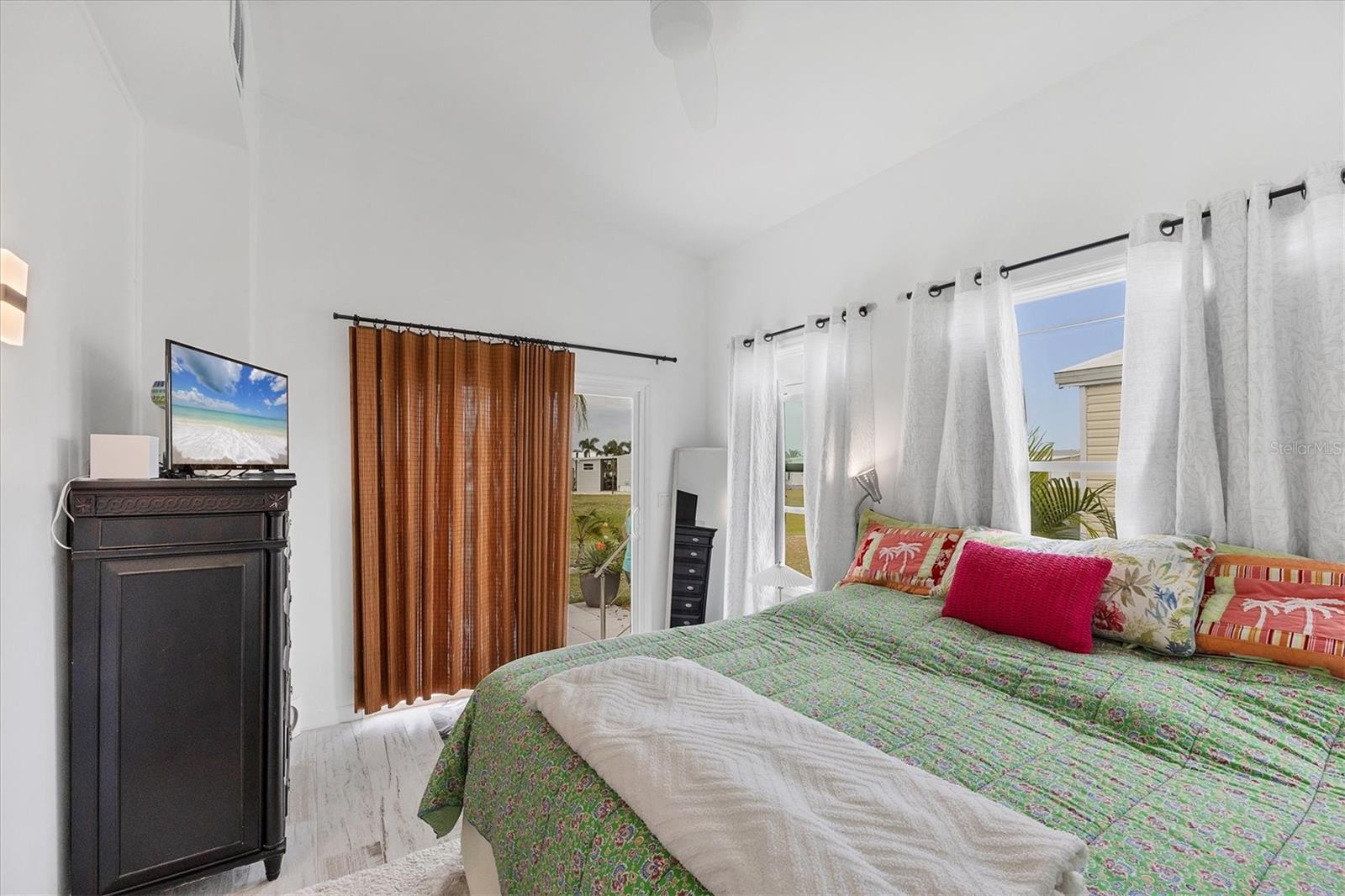 VILLAGE HOLIDAY LAKE - Residential