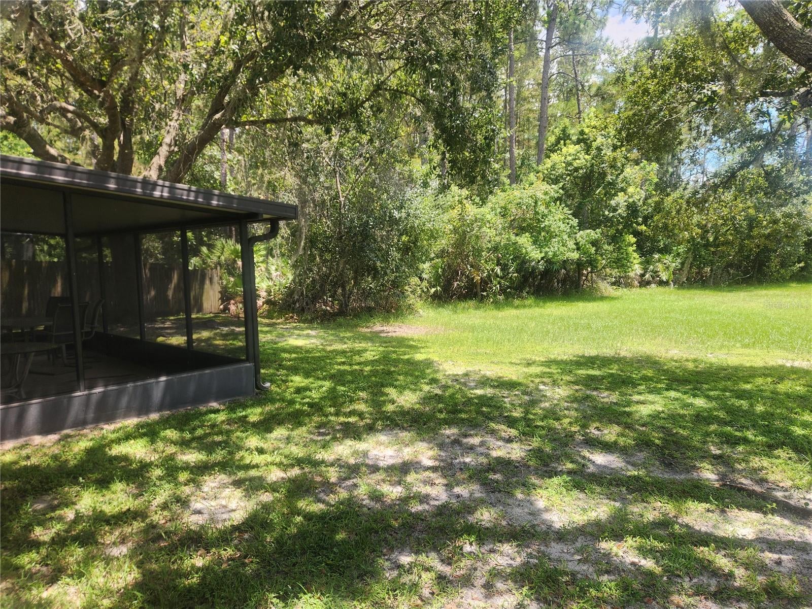3242 ERSKINE DRIVE