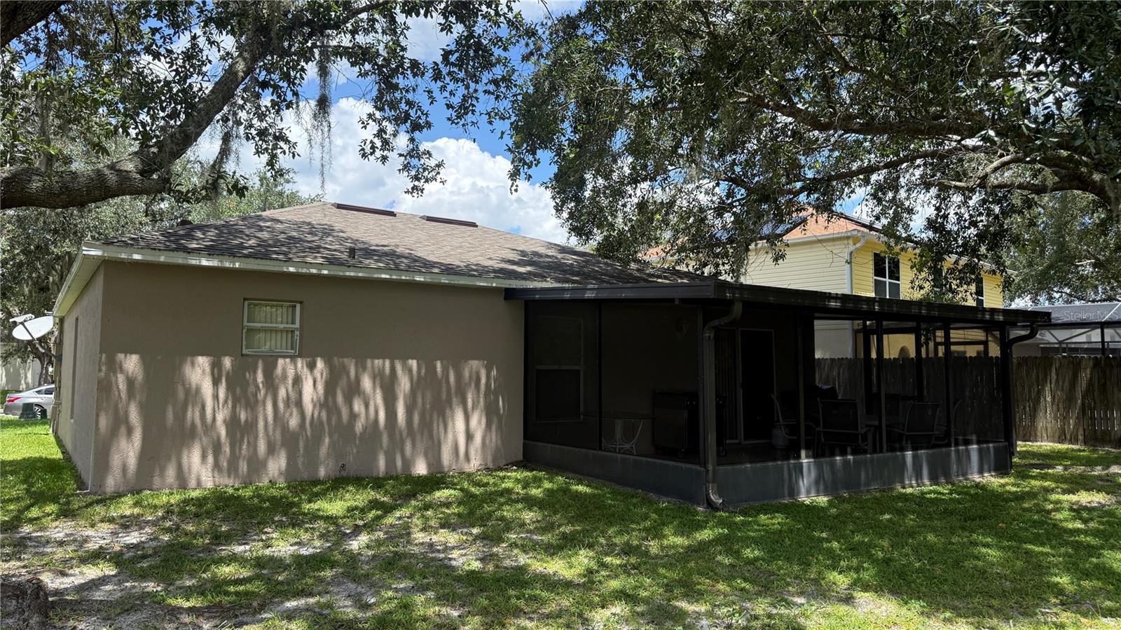 3242 ERSKINE DRIVE