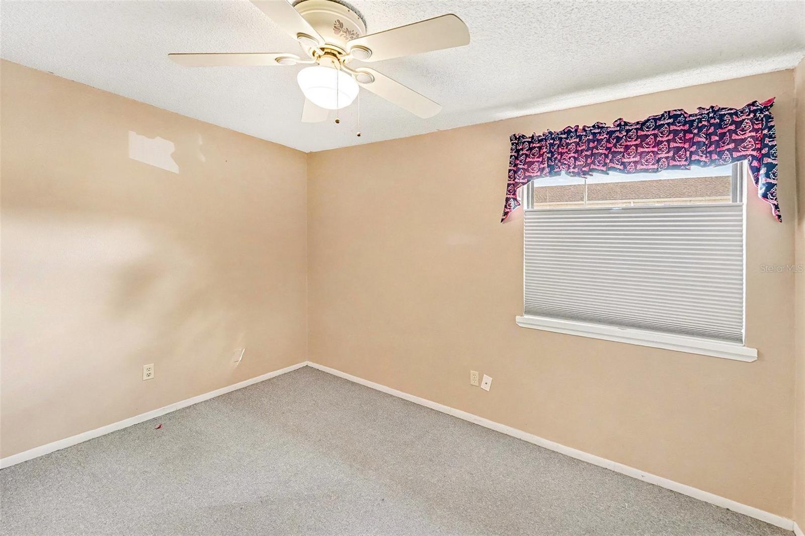 THE GREENS OF TOWNN COUNTRY A CONDO - Residential