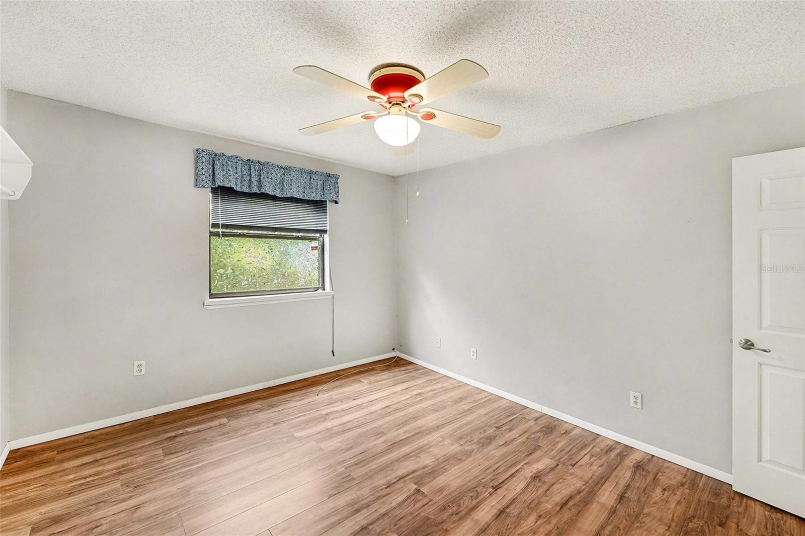 THE GREENS OF TOWNN COUNTRY A CONDO - Residential