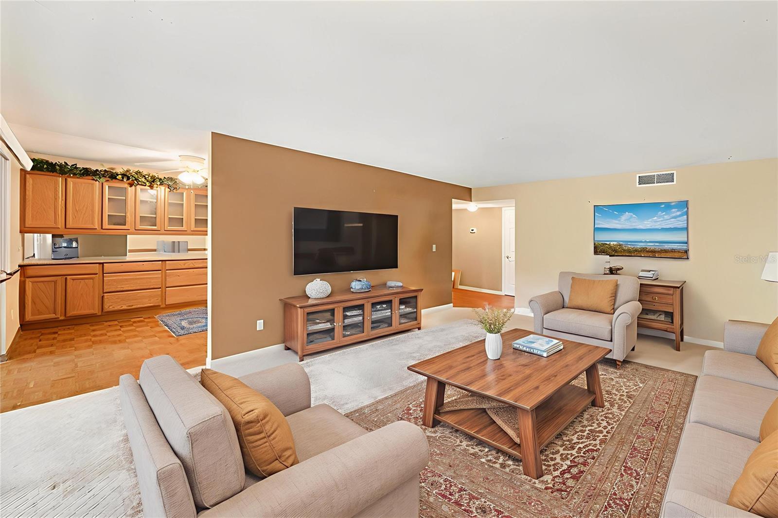 THE GREENS OF TOWNN COUNTRY A CONDO - Residential